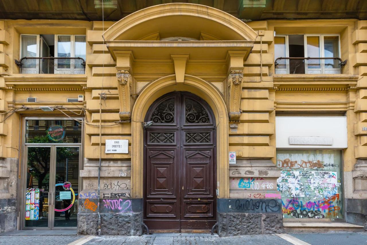 Rettifilo Family Apartment By Wonderful Italy Неаполь Экстерьер фото