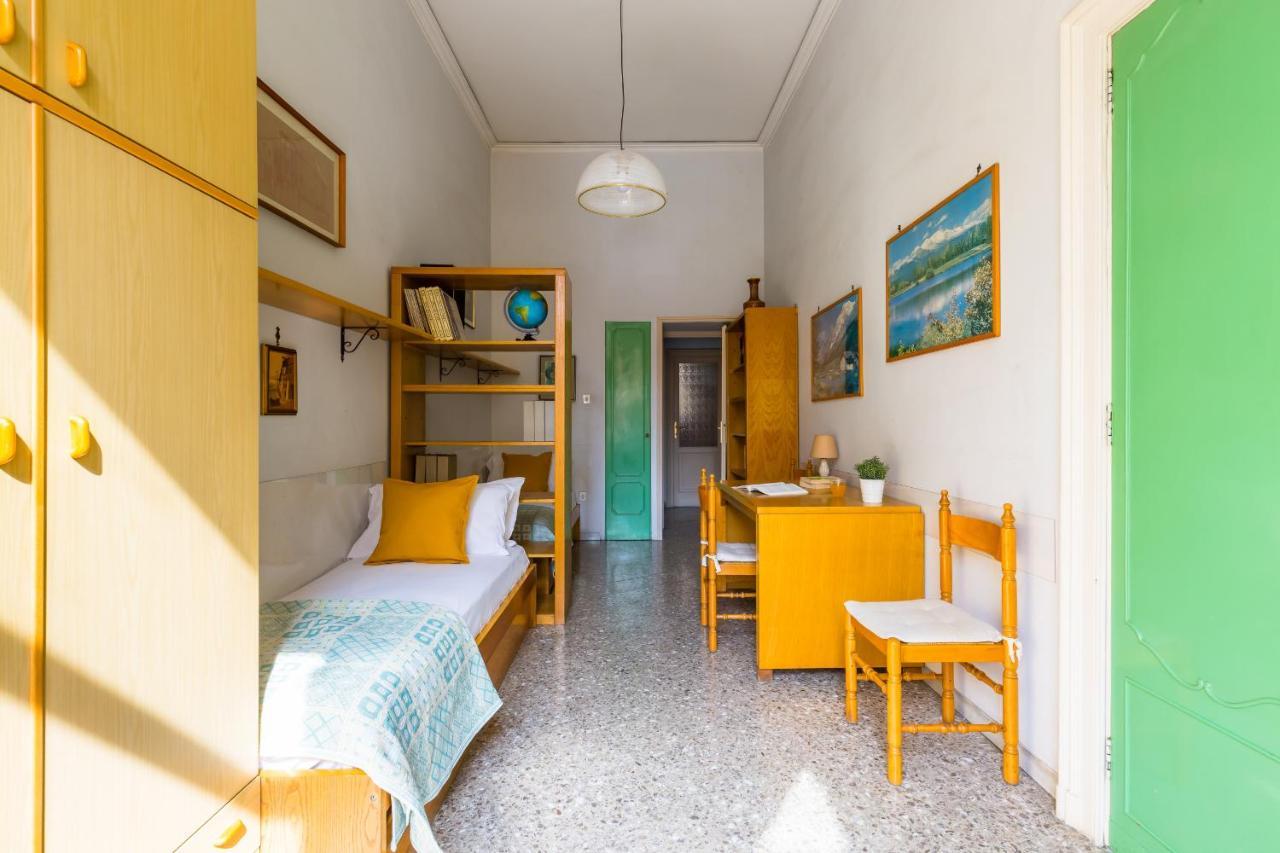 Rettifilo Family Apartment By Wonderful Italy Неаполь Экстерьер фото